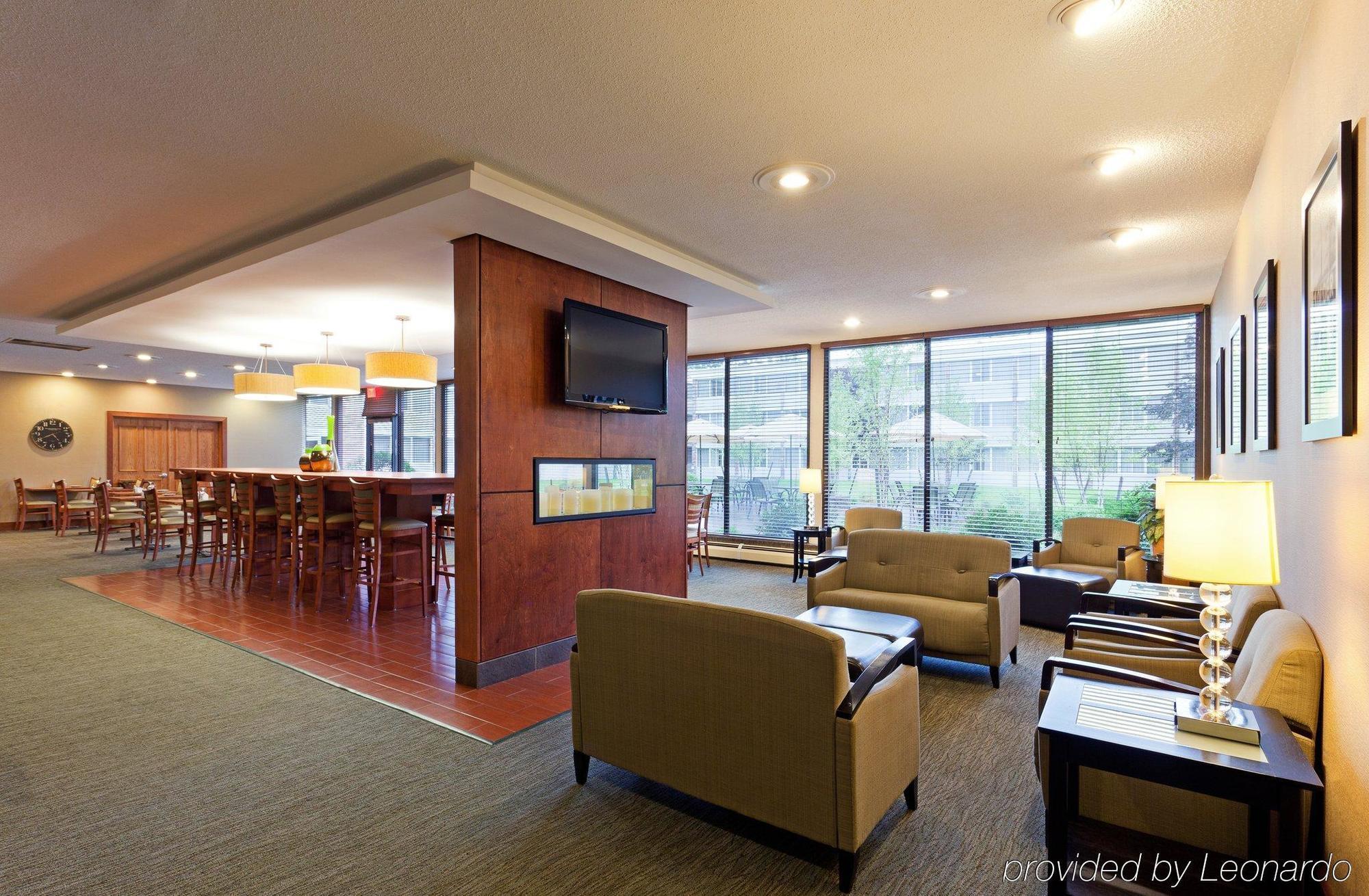 Hotel By Ihg